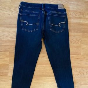 Size 6 Dark Blue American Eagle skinny jeans